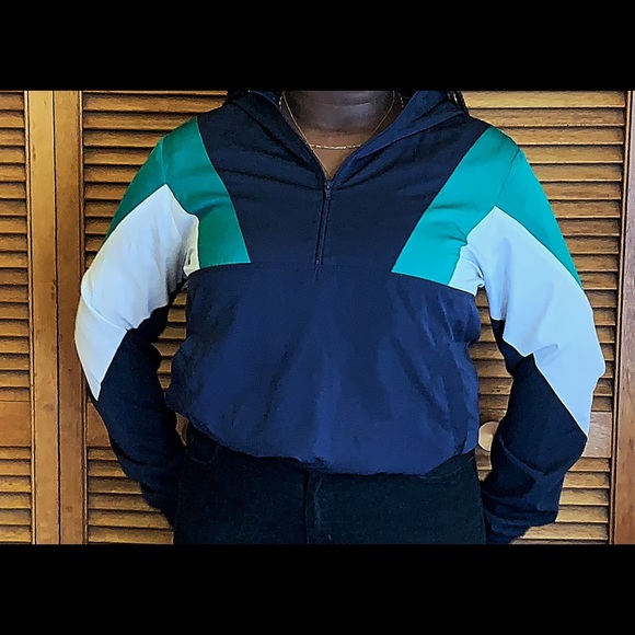 Athletic hoodie - Picture 2 of 3